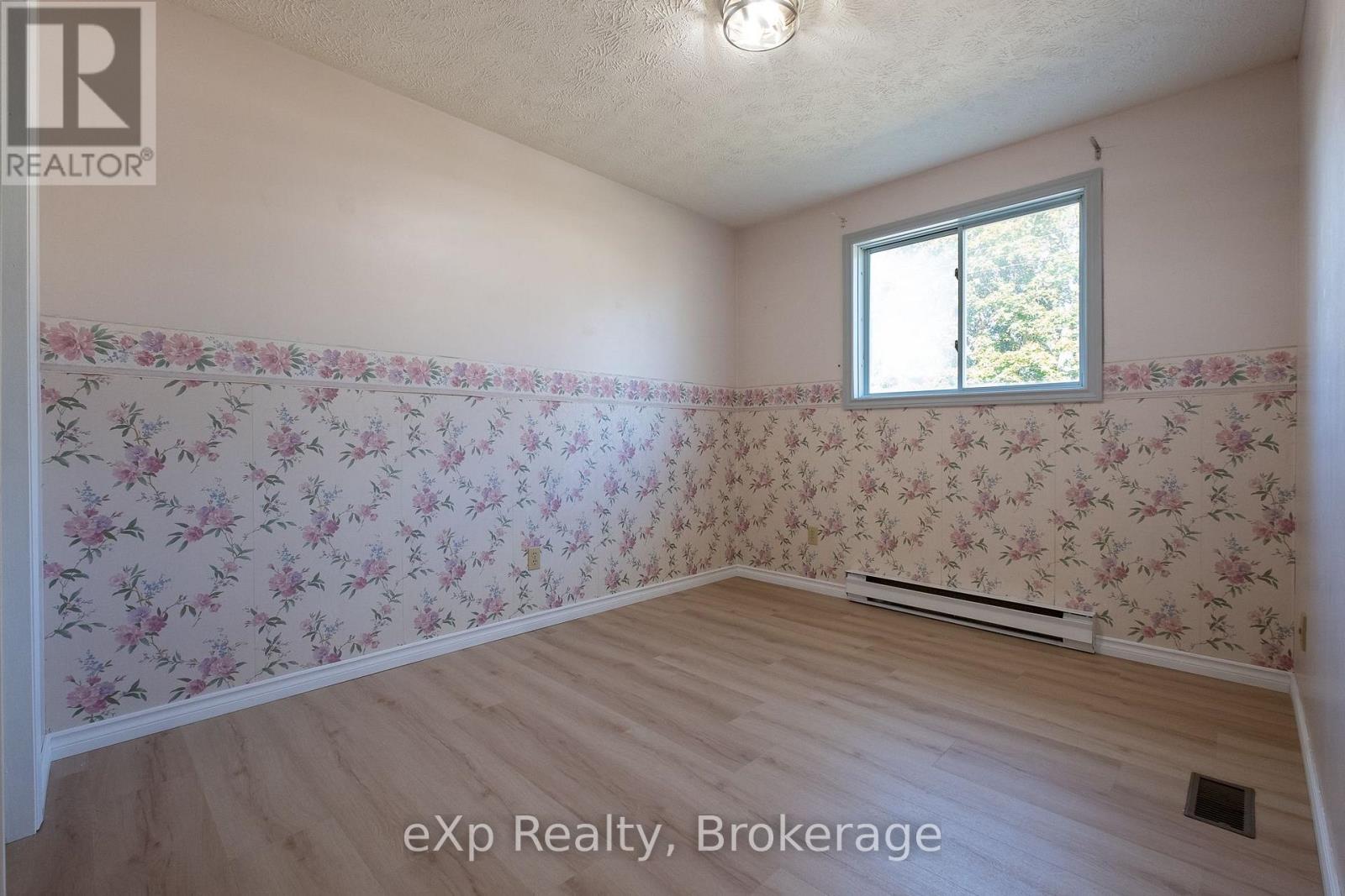 745 7th Street A E, Owen Sound, Ontario  N4K 1K6 - Photo 13 - X14101672