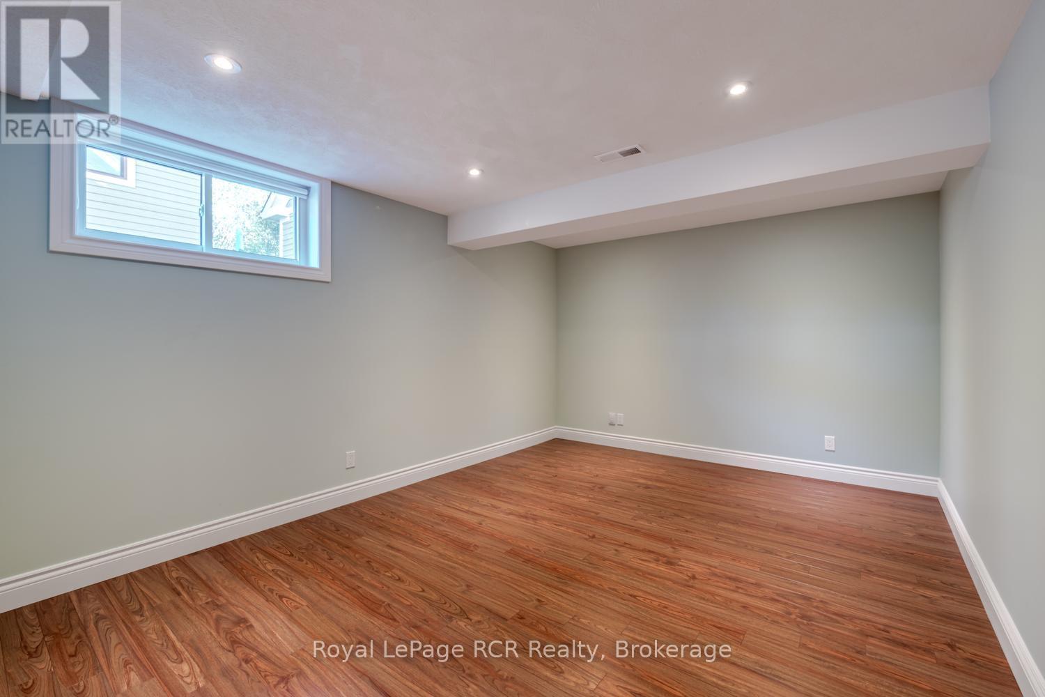 221 Emerald Dr Drive, Saugeen Shores, Ontario  N0H 2L0 - Photo 32 - X14101698