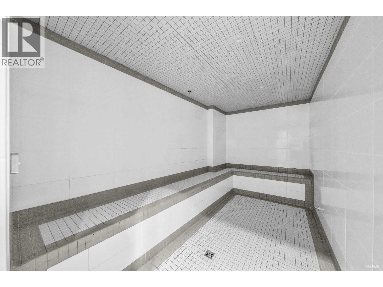 405 2785 Library Lane, North Vancouver, British Columbia  V7J 0C3 - Photo 15 - R3177315