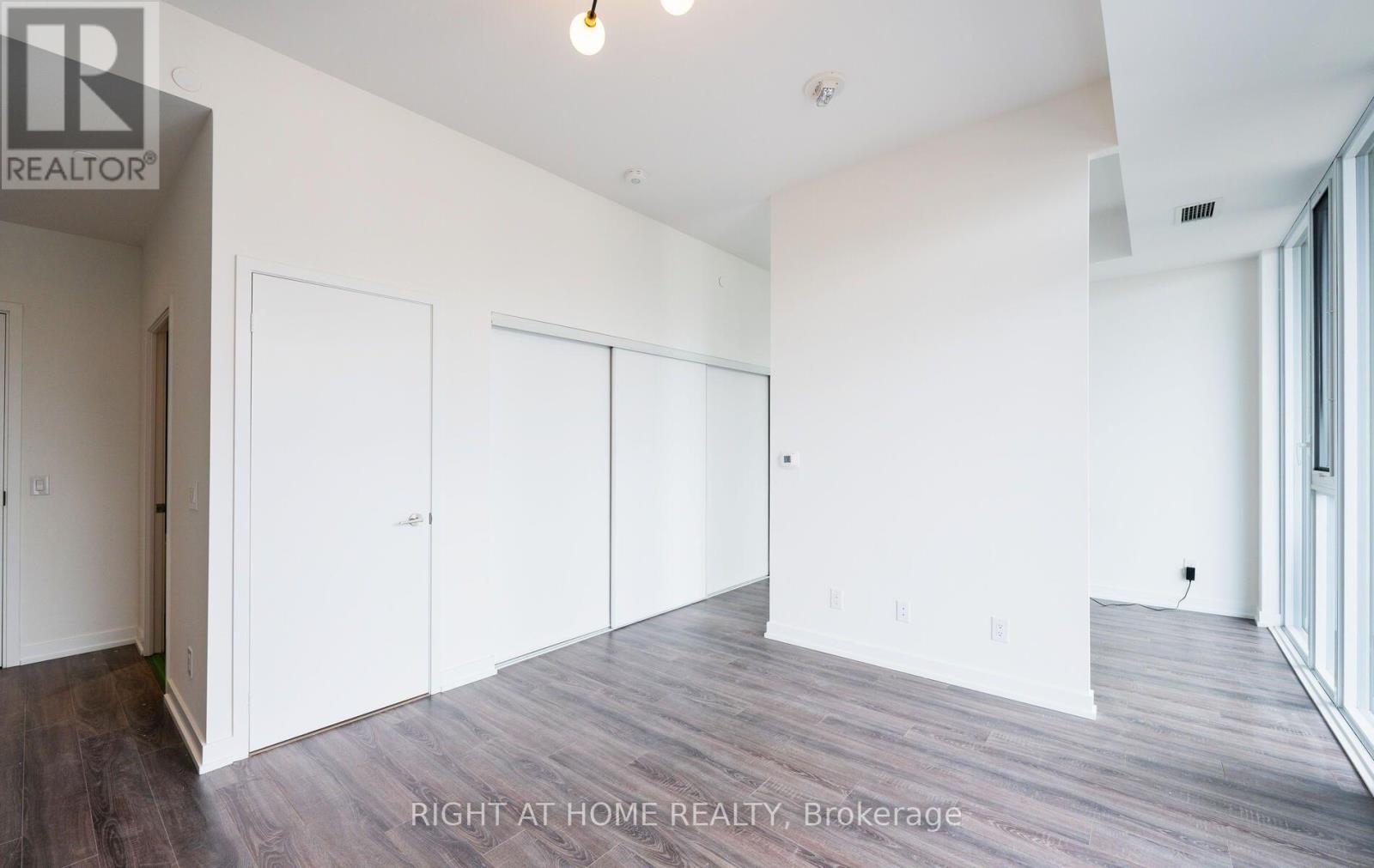 2701 - 20 Edward Street, Toronto, Ontario  M5G 0C5 - Photo 11 - C14101758