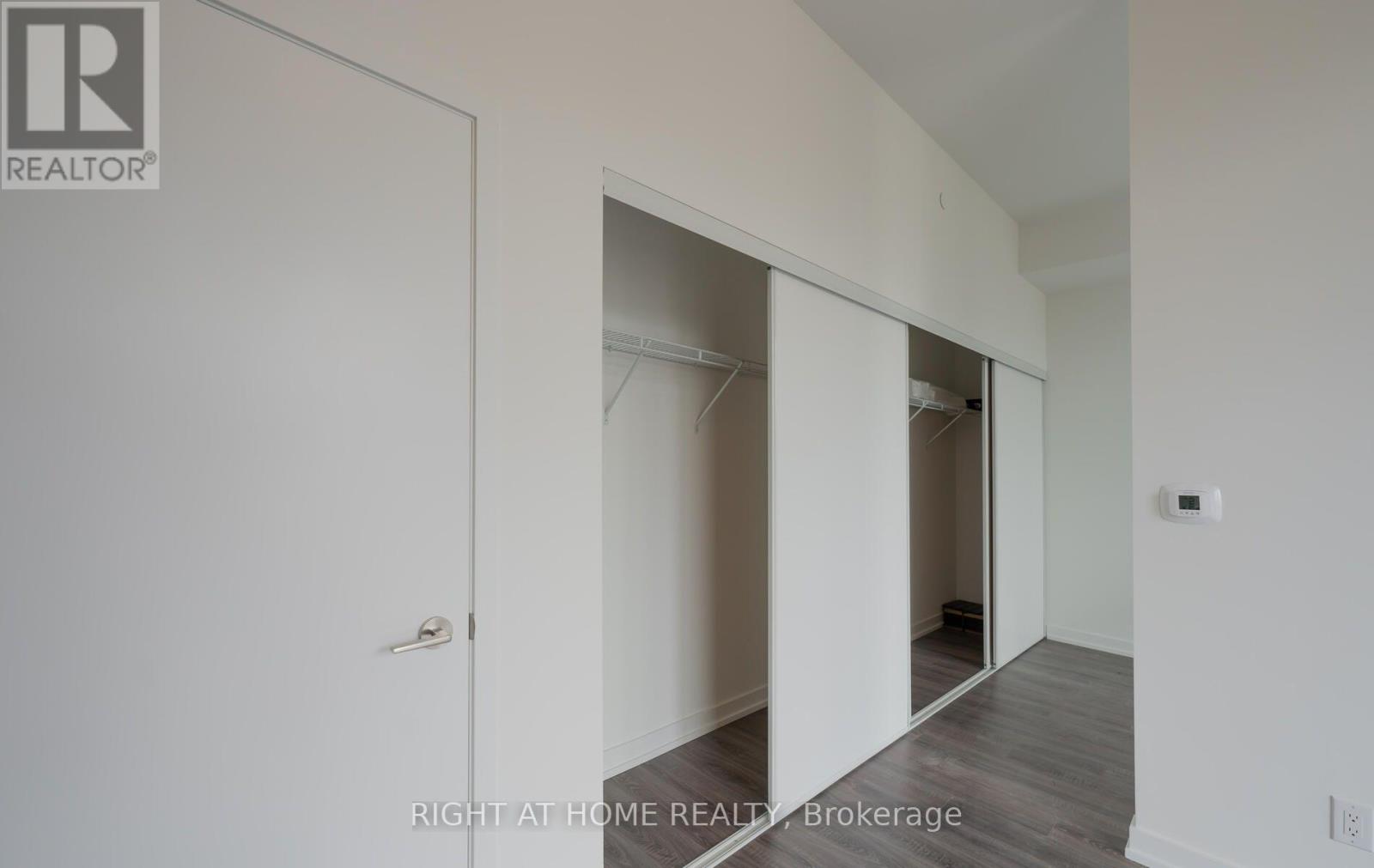 2701 - 20 Edward Street, Toronto, Ontario  M5G 0C5 - Photo 19 - C14101758