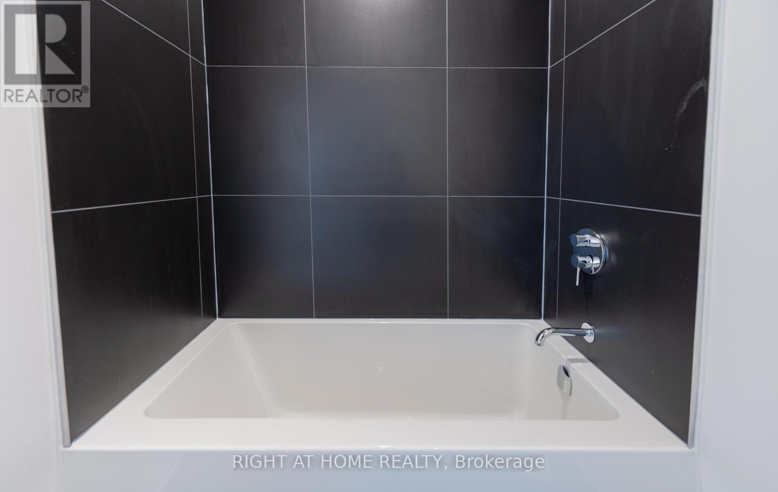 2701 - 20 Edward Street, Toronto, Ontario  M5G 0C5 - Photo 21 - C14101758