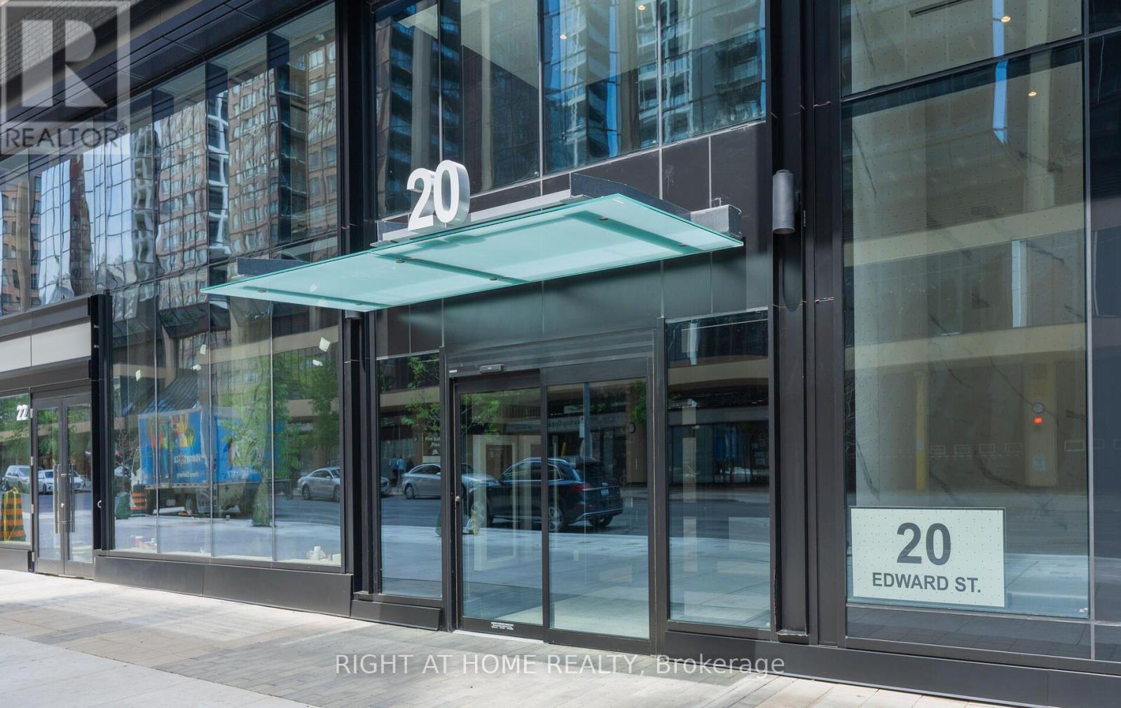 2701 - 20 Edward Street, Toronto, Ontario  M5G 0C5 - Photo 5 - C14101758