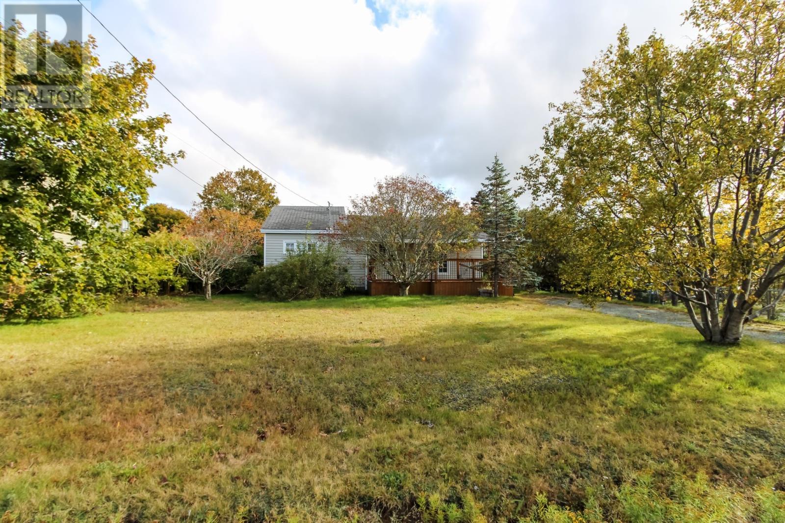 16 Irving Drive, Paradise — photo 2