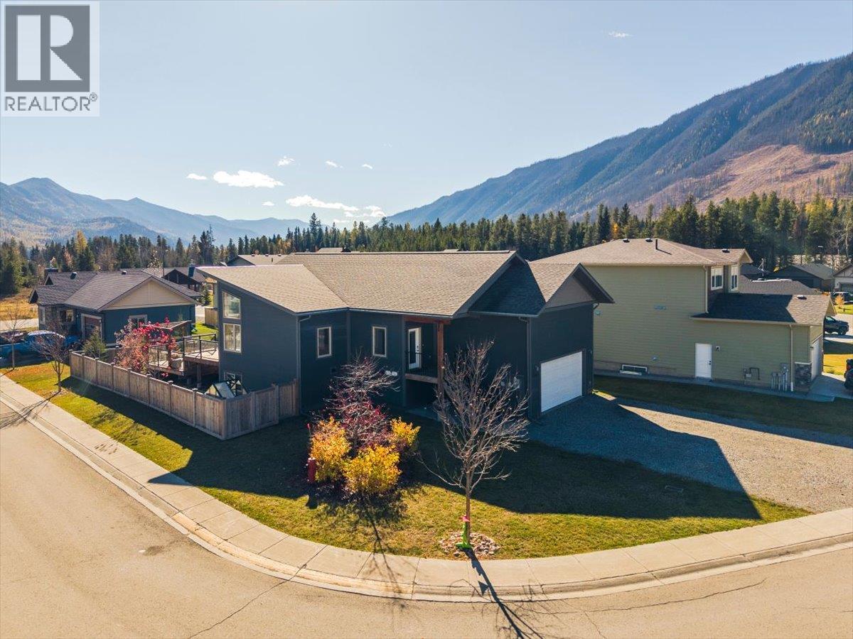 1308 Cherrywood Boulevard, Sparwood, British Columbia  V0B 2G2 - Photo 48 - 10403573