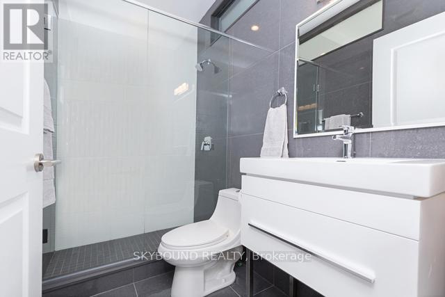 303 - 1003 Queen Street E, Toronto, Ontario  M4M 1K3 - Photo 18 - E14101728