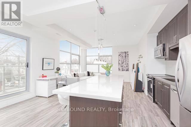 303 - 1003 Queen Street E, Toronto, Ontario  M4M 1K3 - Photo 2 - E14101728