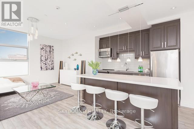 303 - 1003 Queen Street E, Toronto, Ontario  M4M 1K3 - Photo 6 - E14101728