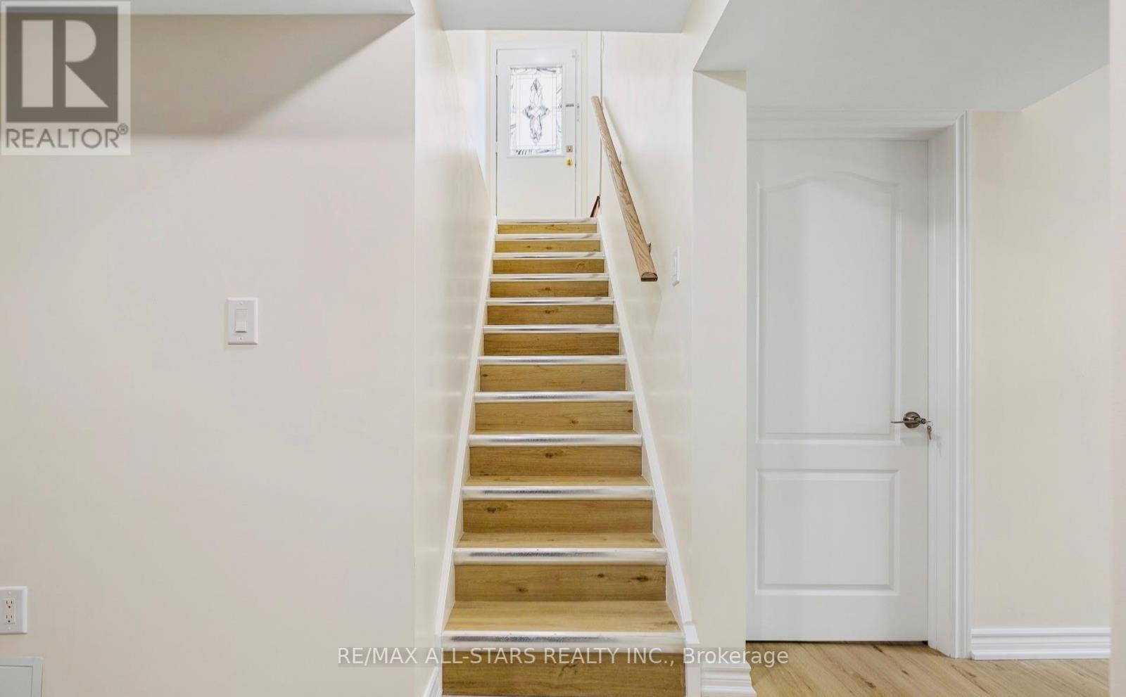 Basement - 23 Hyacinth Crescent, Toronto (Rouge), Ontario  M1X 1W6 - Photo 13 - E14101766