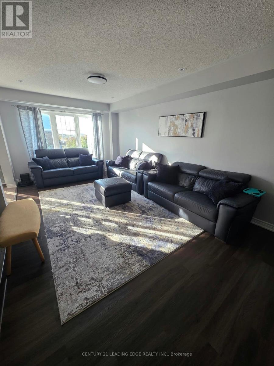 57 Great Gabe Crescent, Oshawa, Ontario  L1L 0G6 - Photo 7 - E14101792
