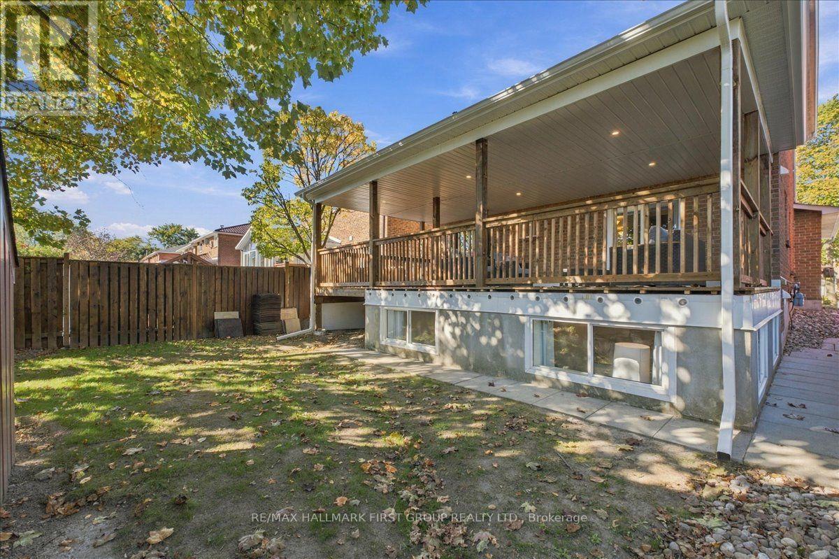 23 Flowers Crescent, Ajax, Ontario  L1S 4B9 - Photo 29 - E14101798