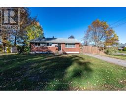 525 IRVING STREET, Pembroke, Ontario