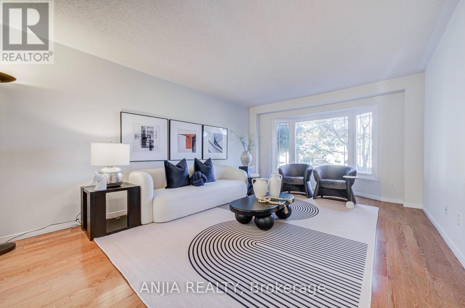 17 Charrington Crescent, Markham, Ontario  L3R 0R3 - Photo 12 - N14101682