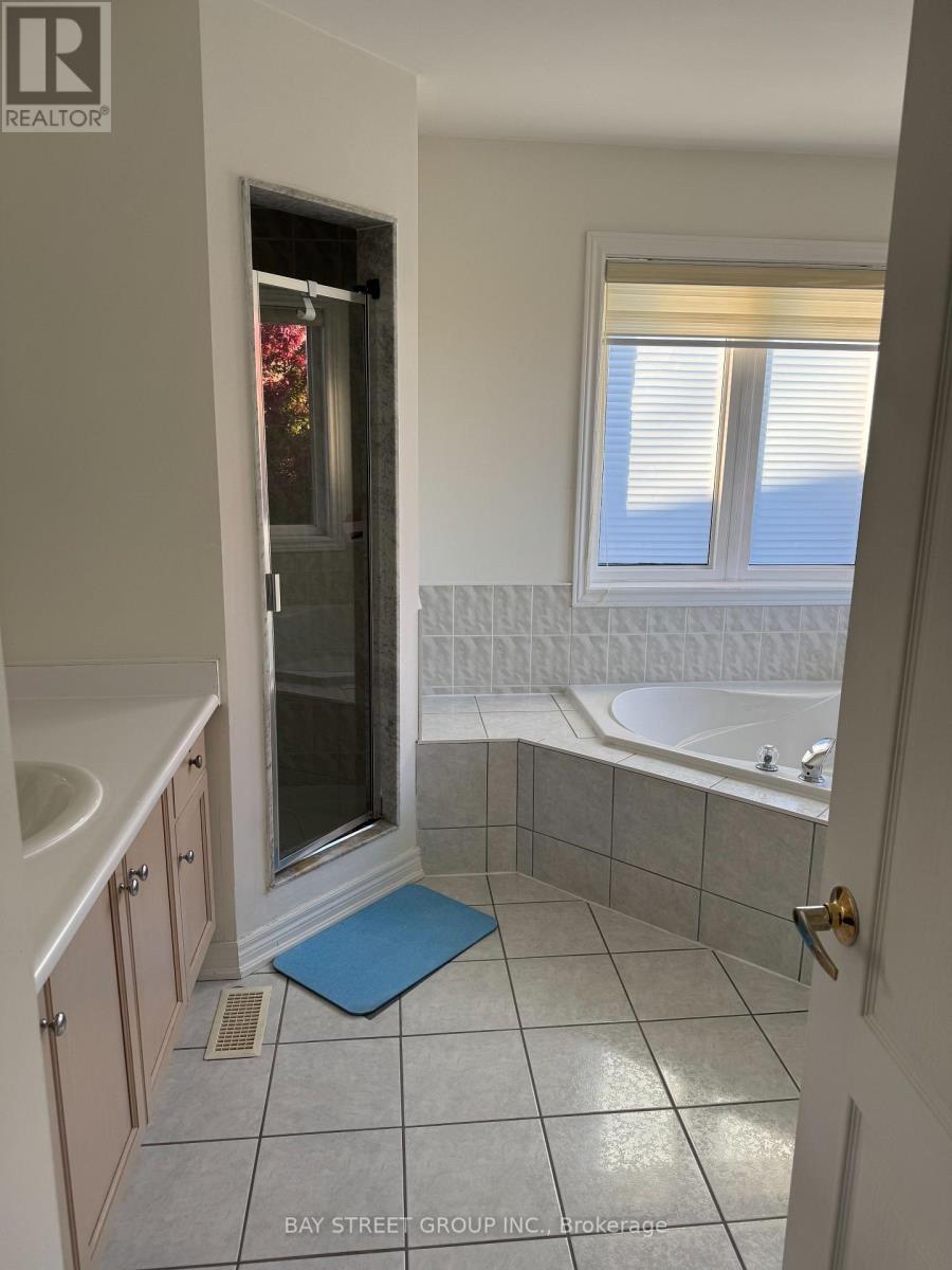 305 Shirley Drive, Richmond Hill, Ontario  L4S 2P1 - Photo 11 - N14101694
