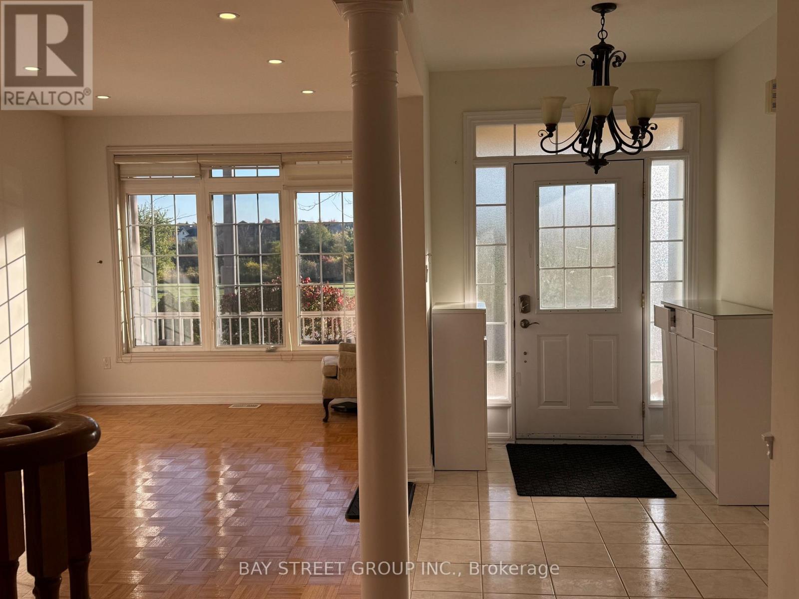 305 Shirley Drive, Richmond Hill, Ontario  L4S 2P1 - Photo 2 - N14101694