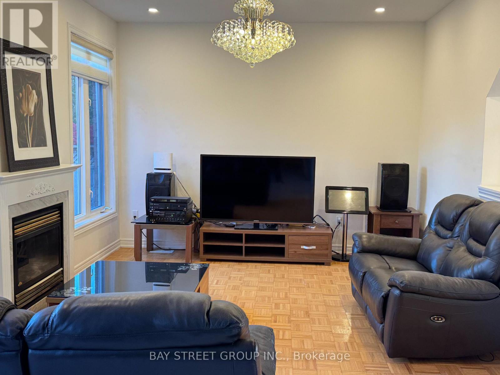 305 Shirley Drive, Richmond Hill, Ontario  L4S 2P1 - Photo 5 - N14101694
