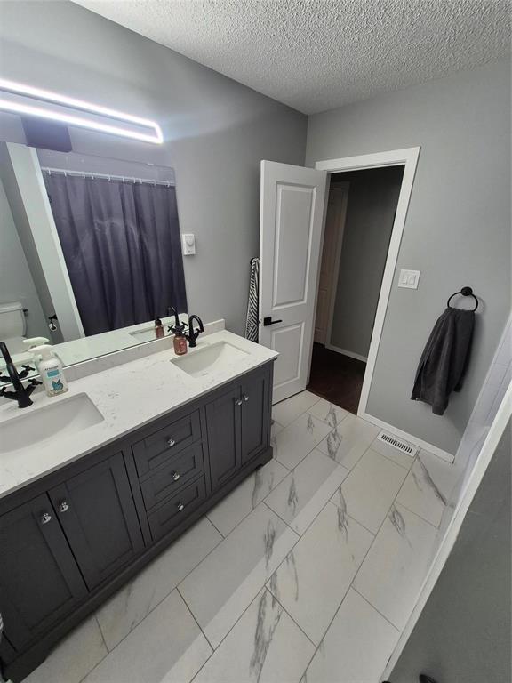 51 Winter Bay, Brandon, Manitoba  R7B 3H9 - Photo 10 - 202626234
