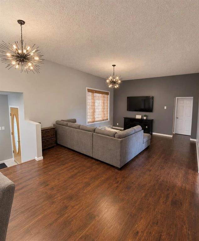 51 Winter Bay, Brandon, Manitoba  R7B 3H9 - Photo 1 - 202626234