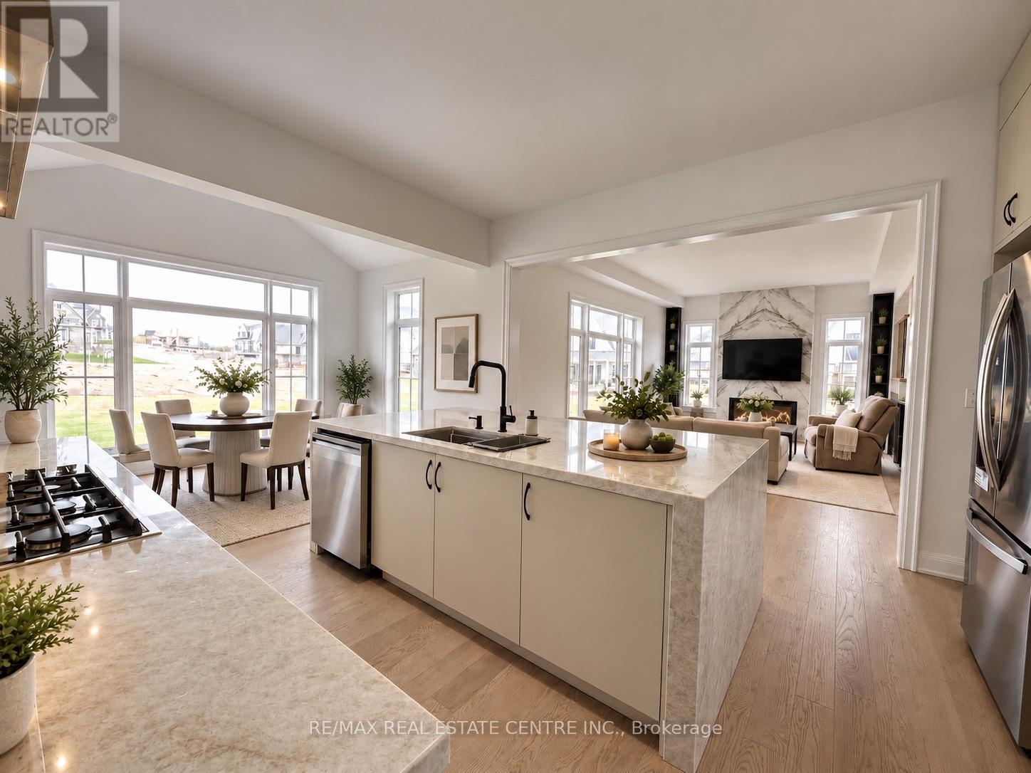13 Vinnicombe Drive, Oro-Medonte, Ontario  L0L 2L0 - Photo 11 - S14101598