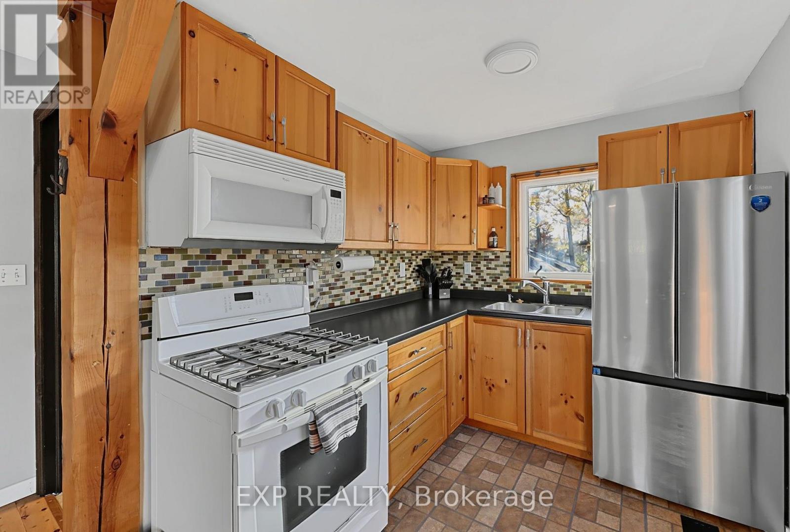 323 Bell Street, Tay, Ontario  L0K 1R0 - Photo 15 - S14101740