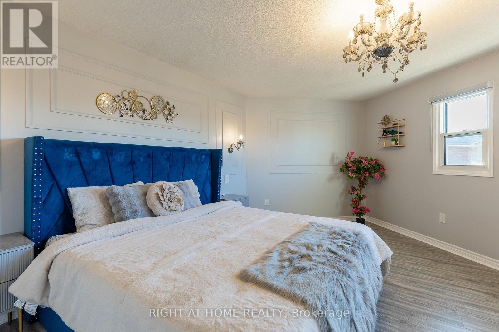 5044 Guildwood Way E, Mississauga, Ontario  L5R 2R6 - Photo 29 - W14101614