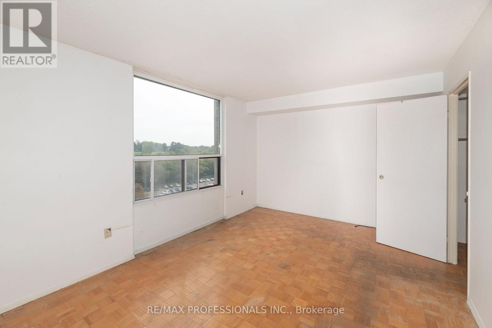708 - 1515 Lakeshore Road, Mississauga, Ontario  L5E 3E3 - Photo 14 - W14101646