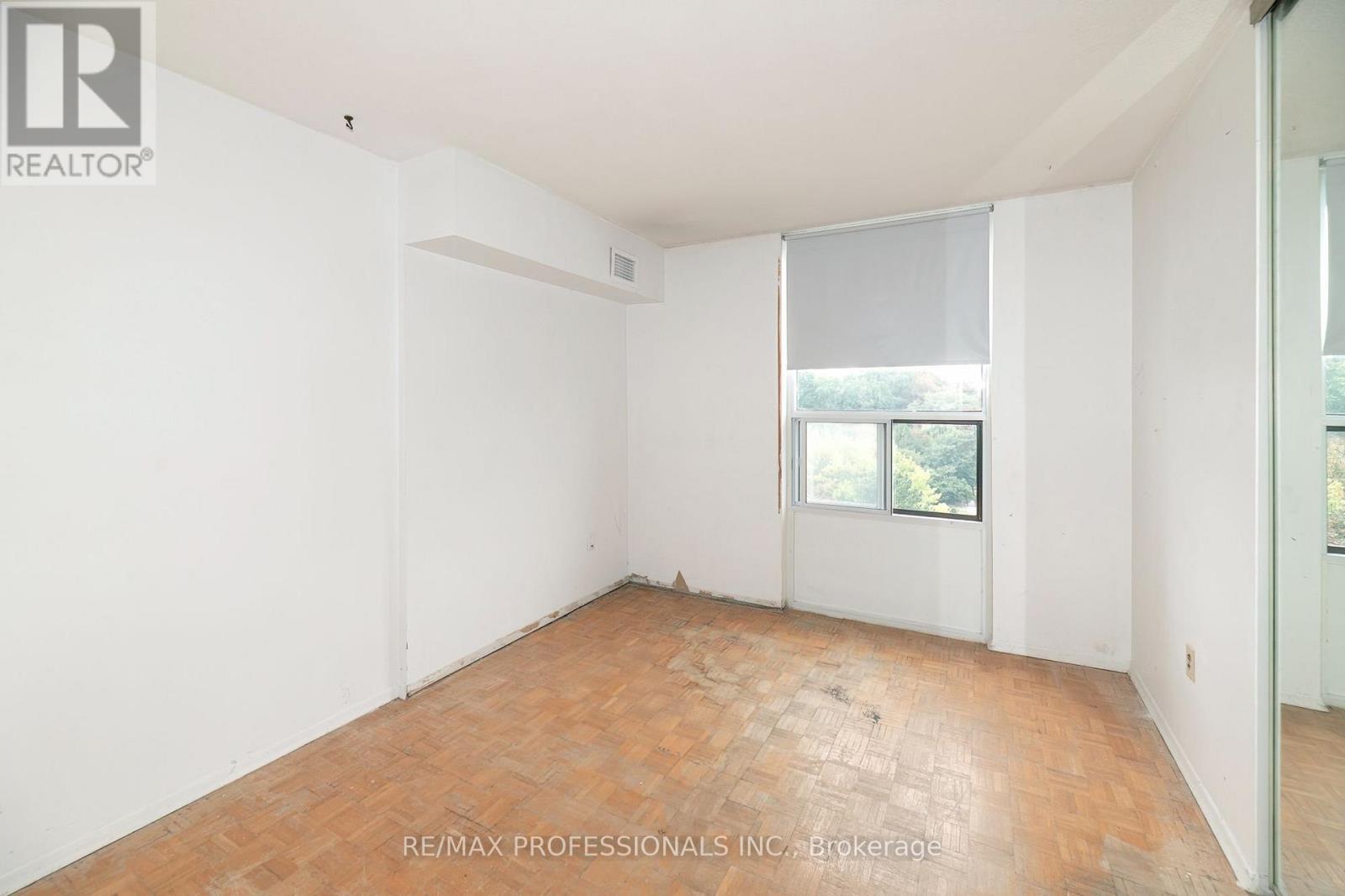 708 - 1515 Lakeshore Road, Mississauga, Ontario  L5E 3E3 - Photo 18 - W14101646