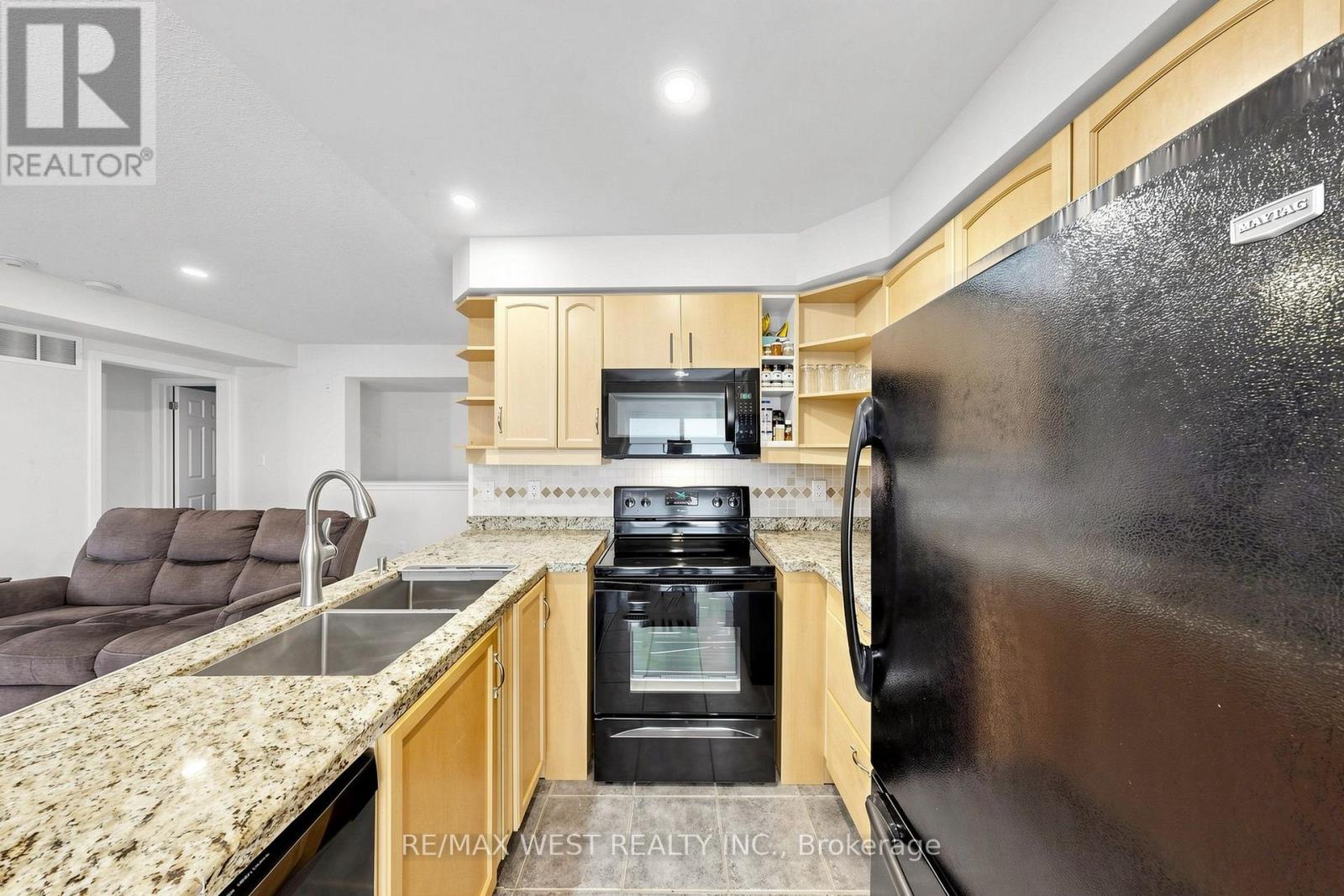 1 - 608 Shoreline Drive, Mississauga, Ontario  L5B 0A8 - Photo 14 - W14101648