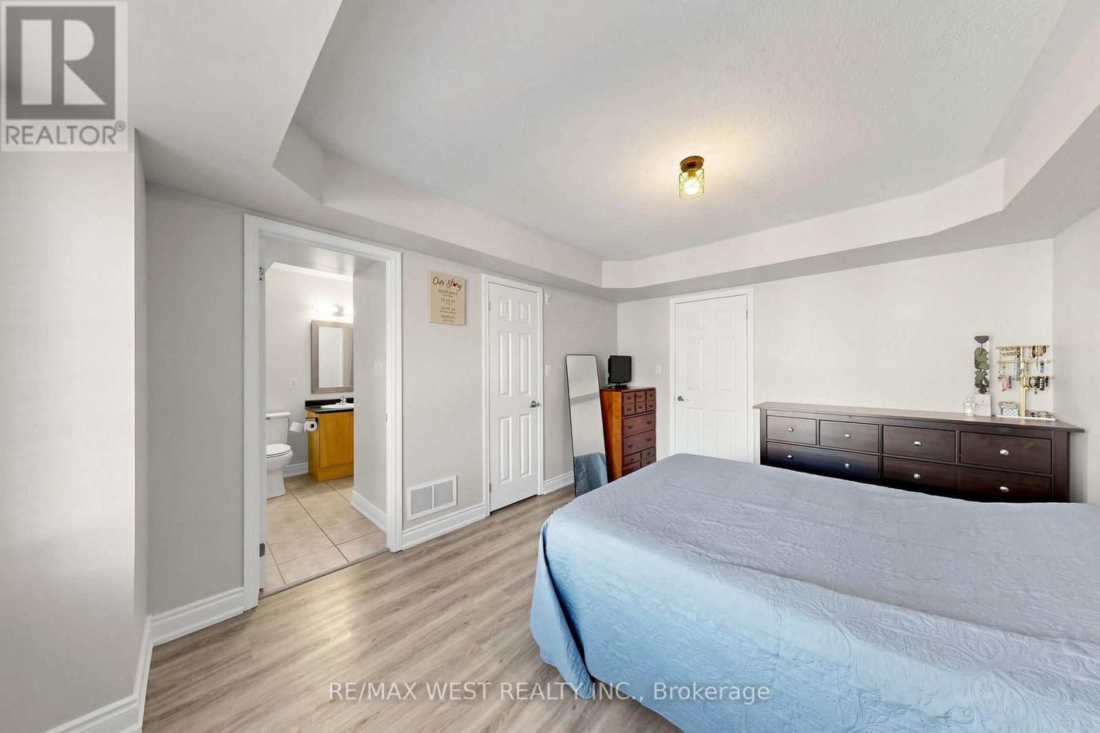 1 - 608 Shoreline Drive, Mississauga, Ontario  L5B 0A8 - Photo 27 - W14101648