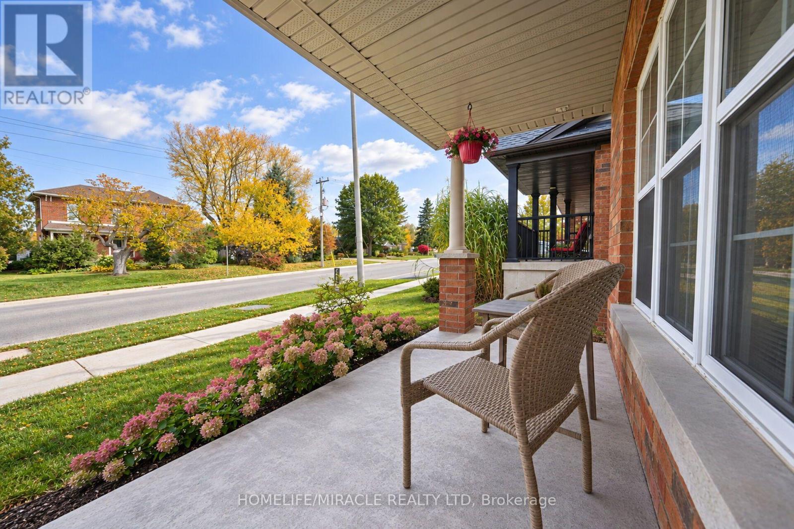 17 Buena Vista Drive, Orangeville, Ontario  L9W 1J5 - Photo 4 - W14101650