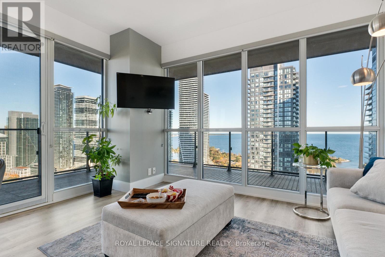 3109 - 10 PARKLAWN ROAD, Toronto, Ontario