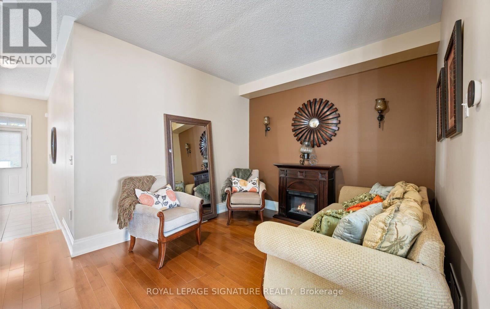 30 Franktown Drive, Brampton, Ontario  L6P 3N3 - Photo 8 - W14101750