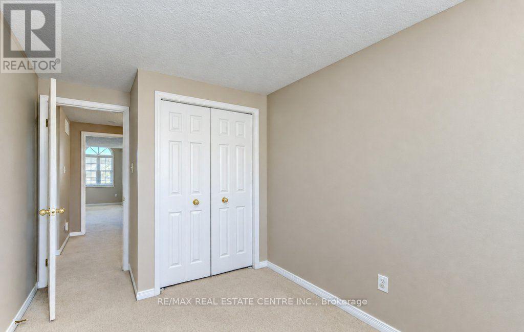 108 Periwinkle Street, Kitchener, Ontario  N2E 4C7 - Photo 25 - X14101576