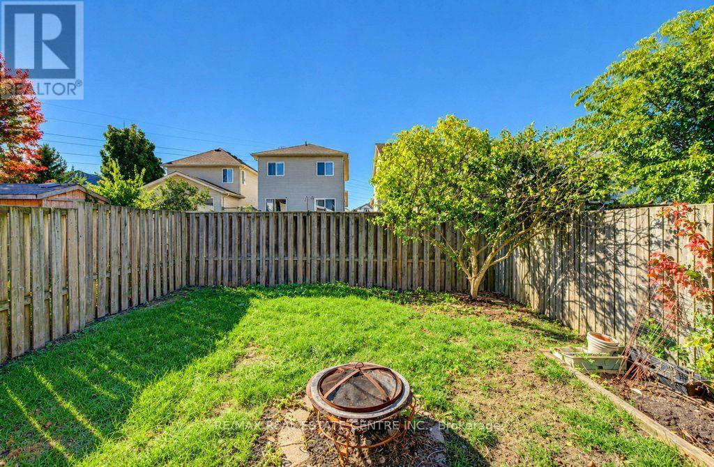 108 Periwinkle Street, Kitchener, Ontario  N2E 4C7 - Photo 30 - X14101576