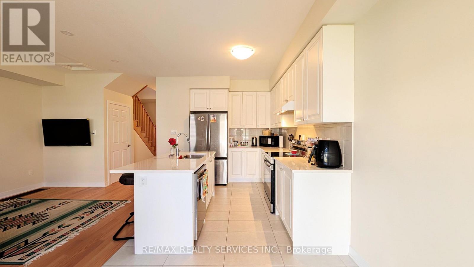 Upper - 21 Keelson Street, Welland, Ontario  L4B 0M2 - Photo 16 - X14101656