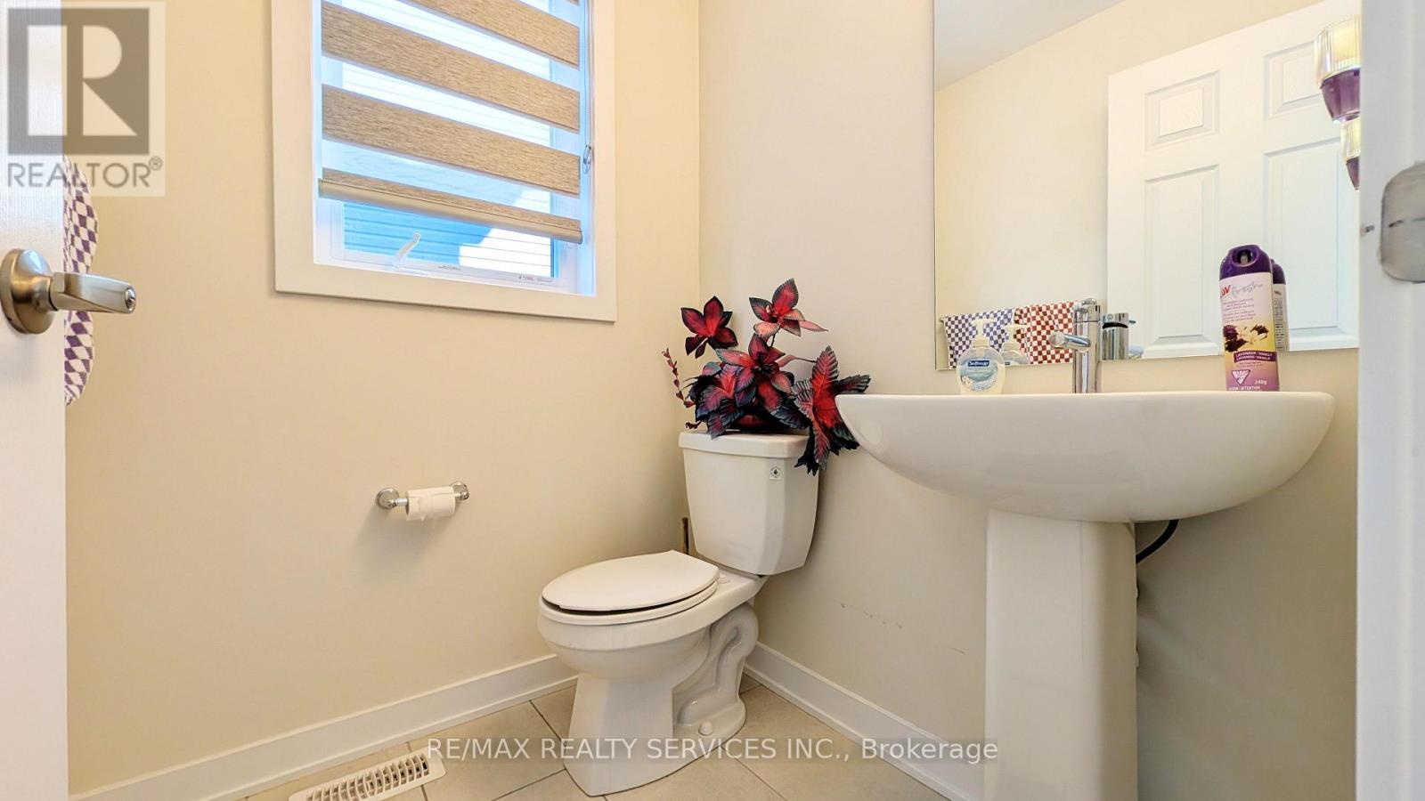Upper - 21 Keelson Street, Welland, Ontario  L4B 0M2 - Photo 20 - X14101656