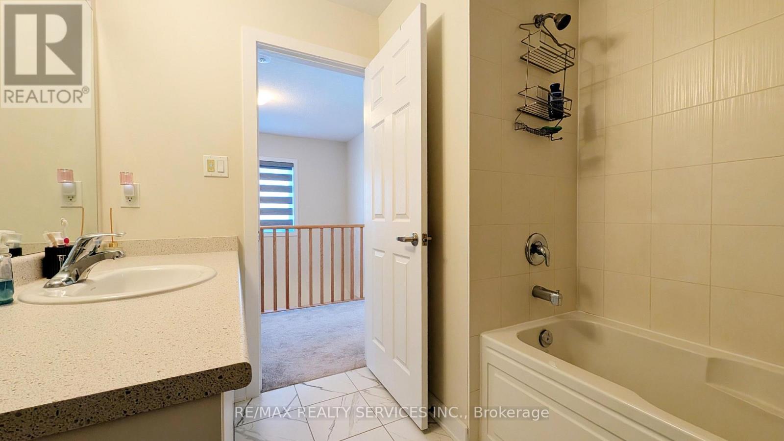 Upper - 21 Keelson Street, Welland, Ontario  L4B 0M2 - Photo 37 - X14101656