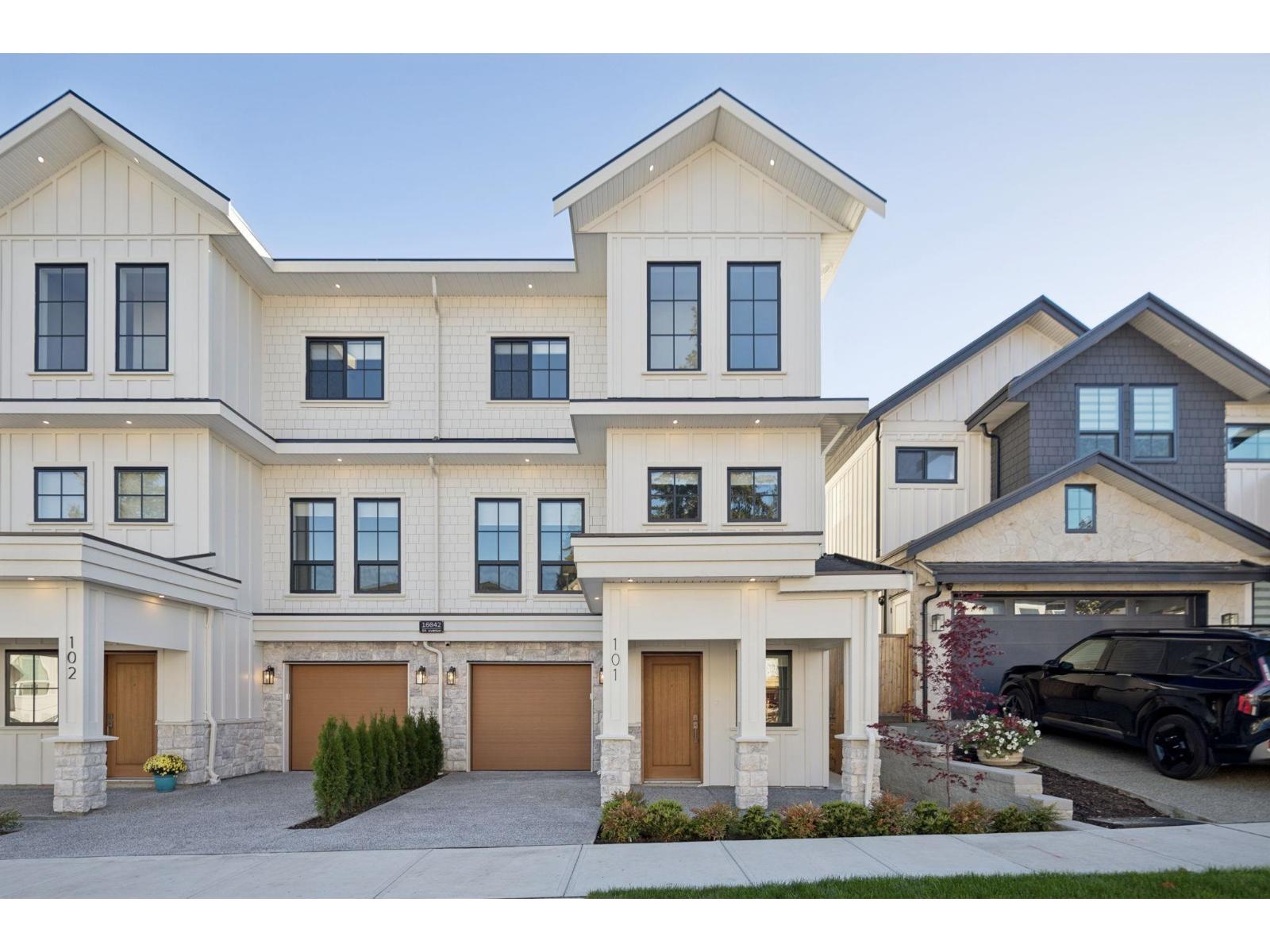 101 16042 9a Avenue, Surrey, British Columbia  V4A 9A7 - Photo 3 - R3176619