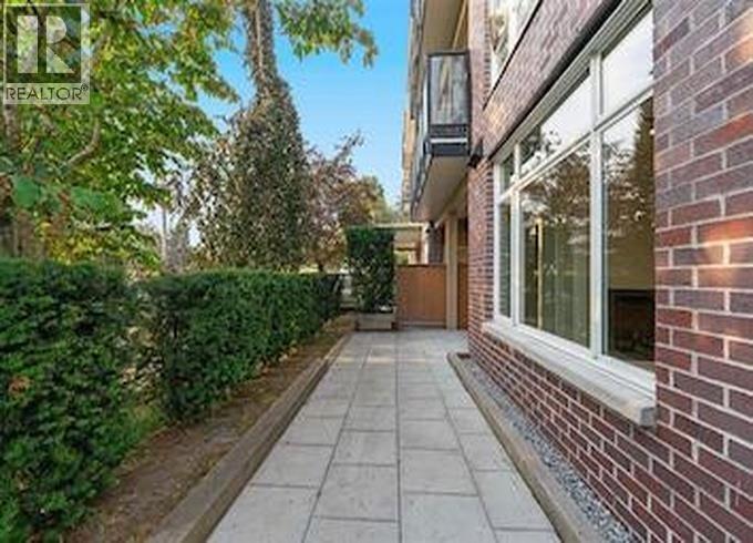 101 11566 224 STREET
