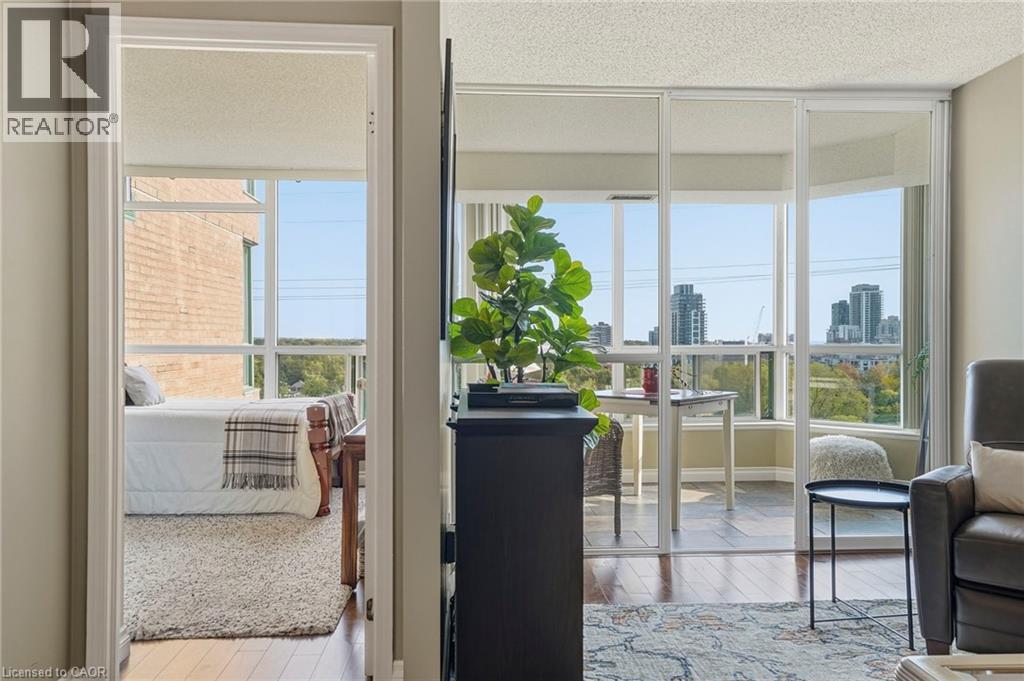 1276 Maple Crossing Boulevard Unit# 1406, Burlington, Ontario  L7S 2J9 - Photo 13 - 40870257