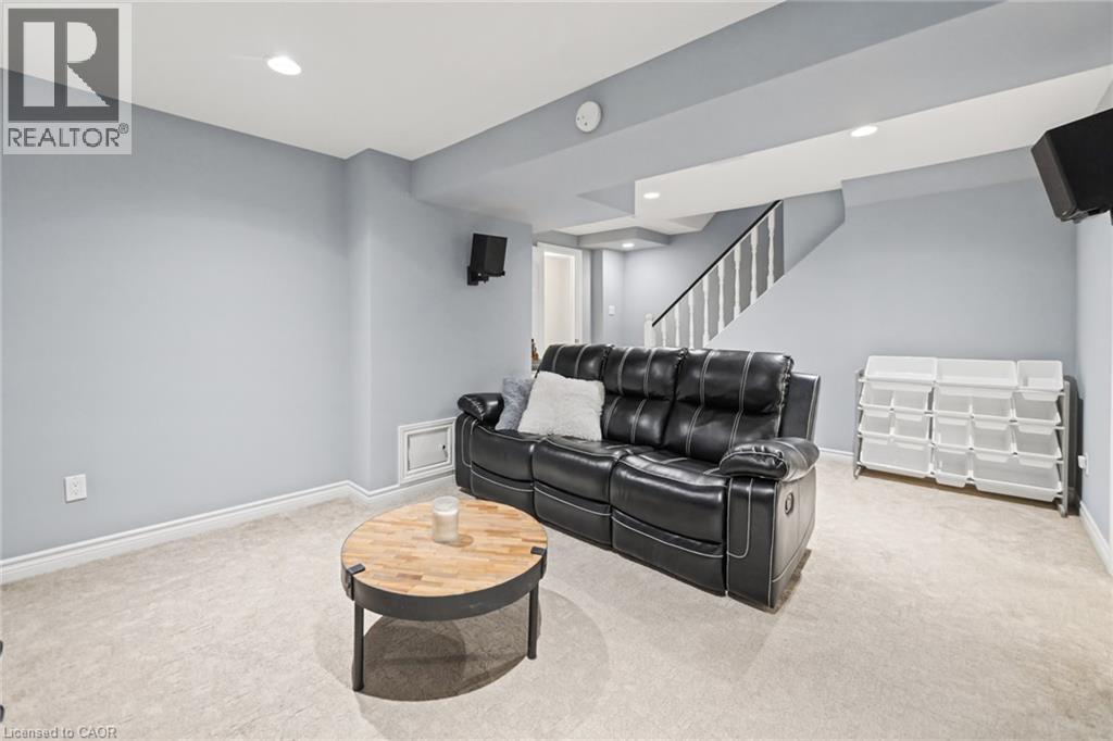 2 Cindy Avenue, Cambridge, Ontario N3C 3J2 - Photo 33 - 40870968