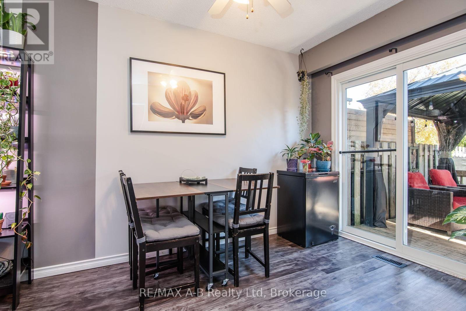 254 Louise Street, Stratford, Ontario  N5A 7G6 - Photo 30 - X14100948