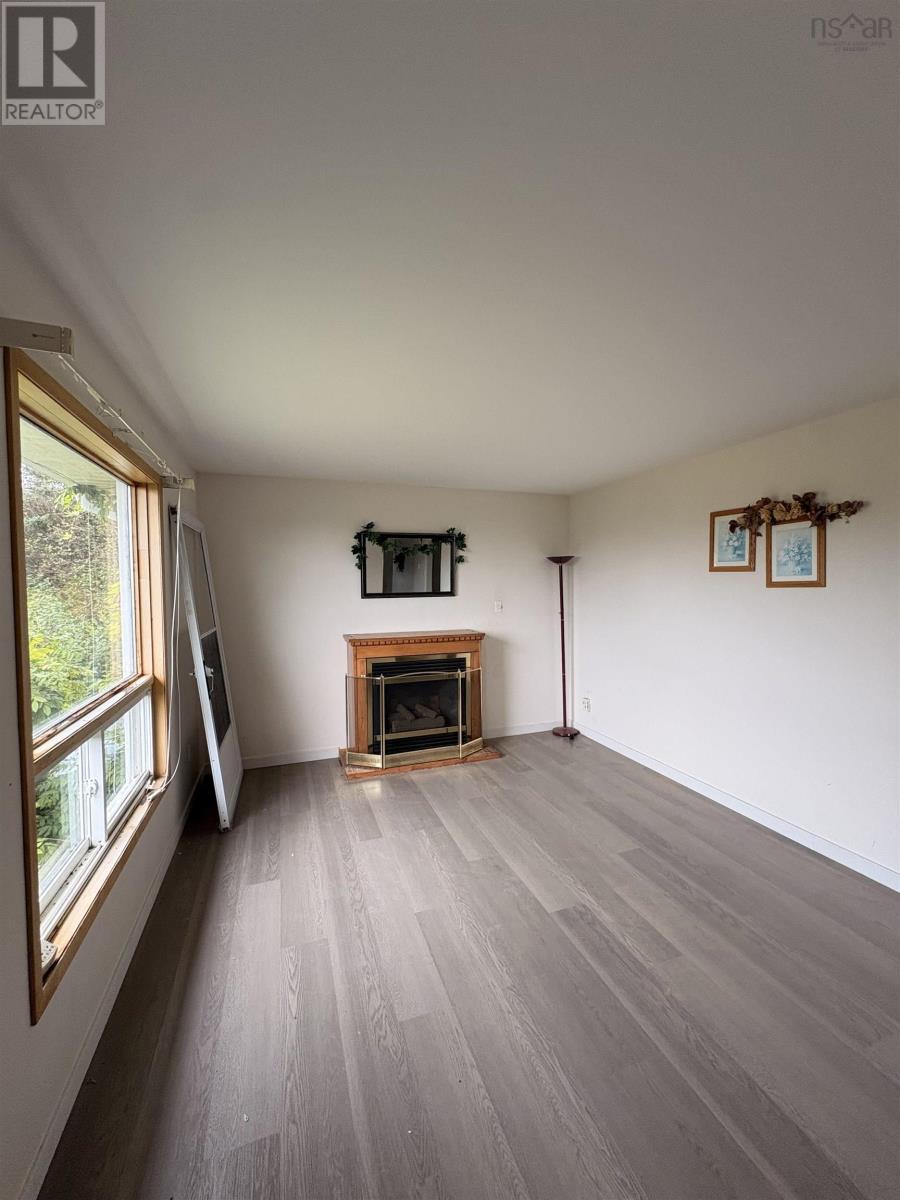 8013 Highway 209, Wards Brook, Nova Scotia  B0M 1S0 - Photo 11 - 202626321