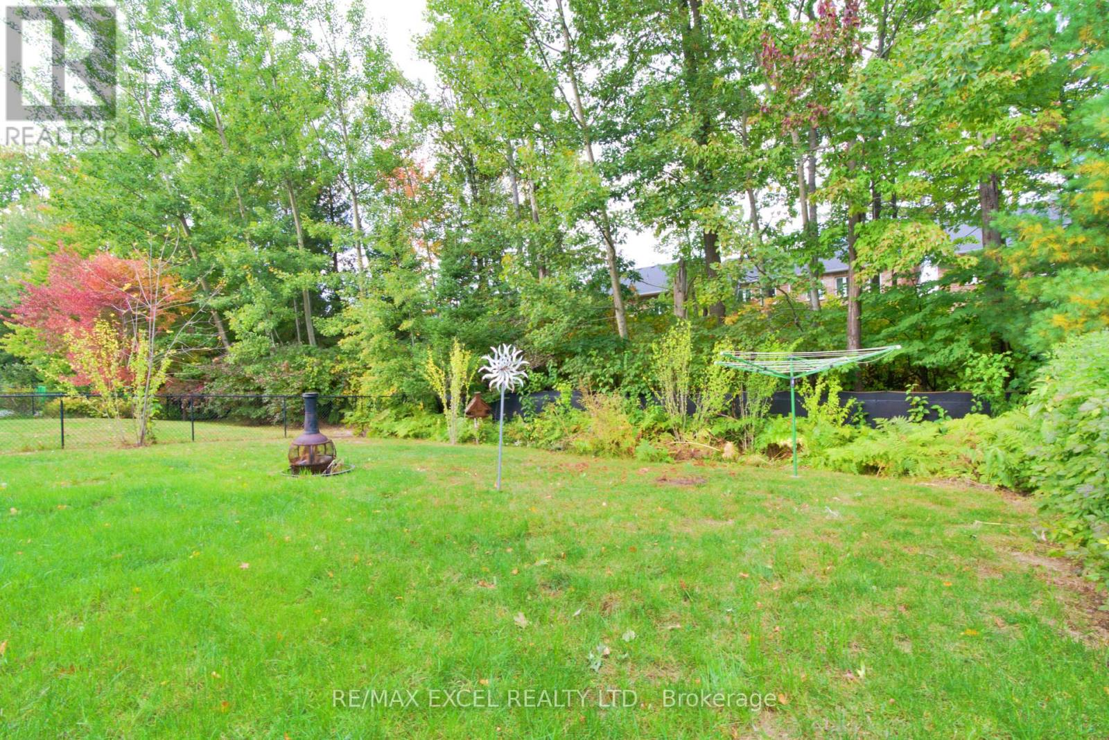 12 Cardinal Way, Wasaga Beach, Ontario  L9Z 3B6 - Photo 27 - S13877186