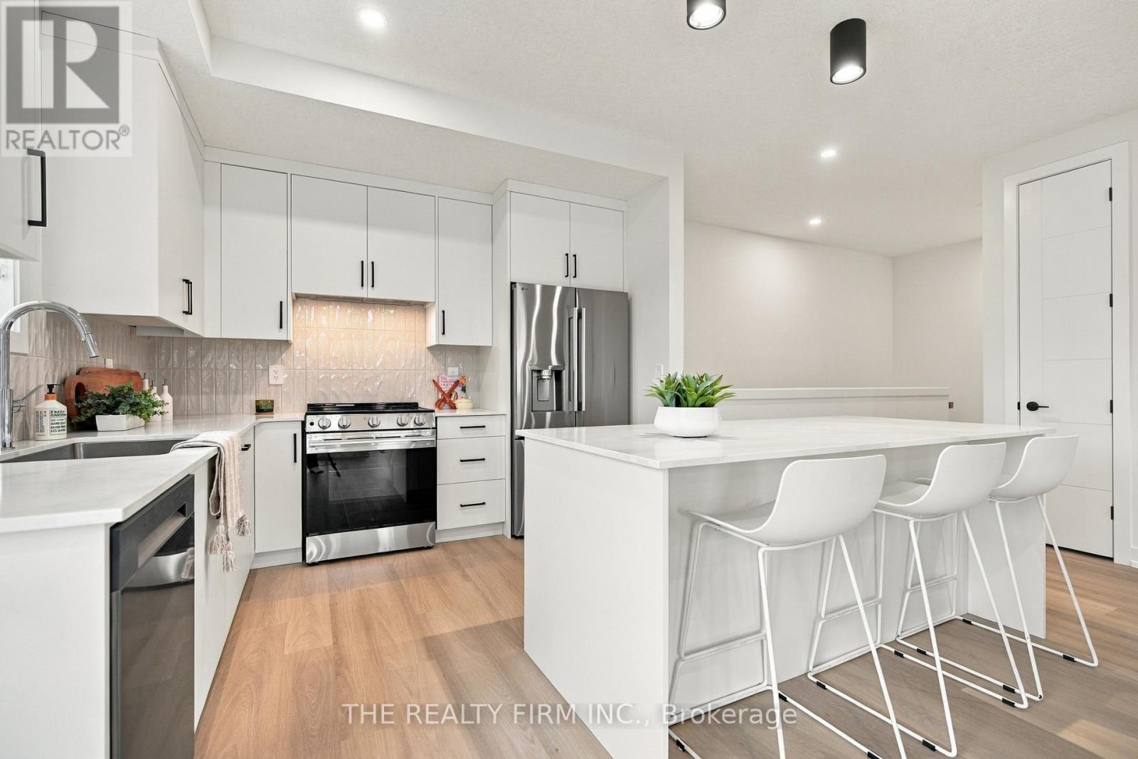 124 - 2805 Doyle Drive, London South, Ontario  N6M 0G9 - Photo 6 - X14088256
