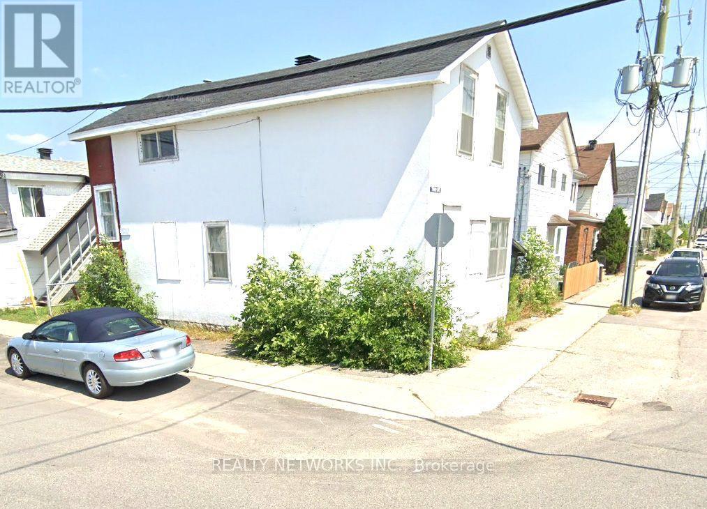 59 CROATIA AVENUE, Timmins, Ontario