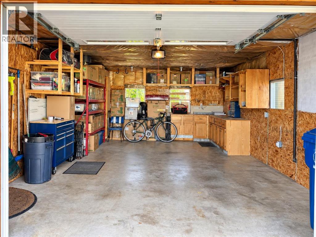 405 3 Avenue W, Cardston, Alberta  T0K 0K0 - Photo 34 - A2349813