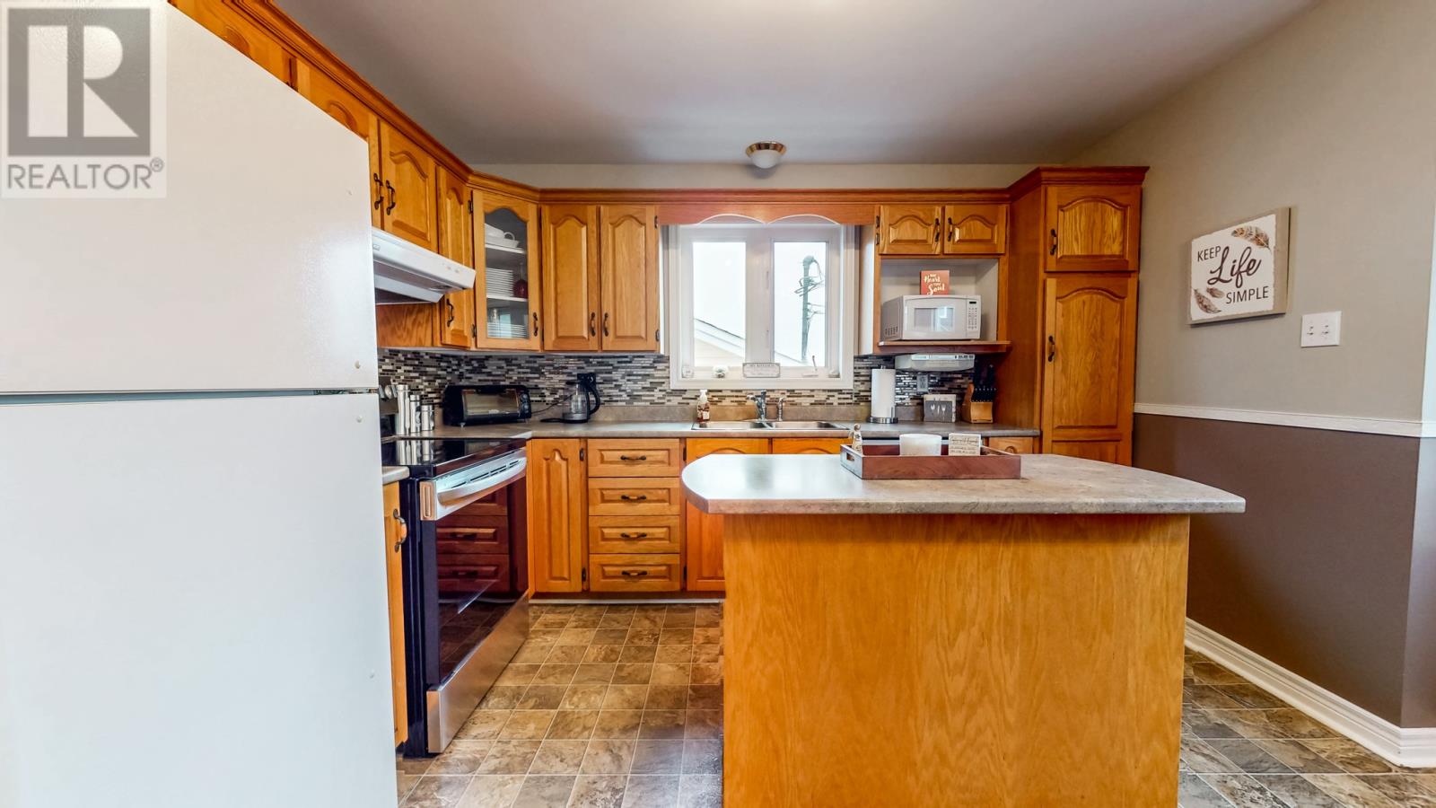 6 Greenspond Drive, St. John's — photo 13