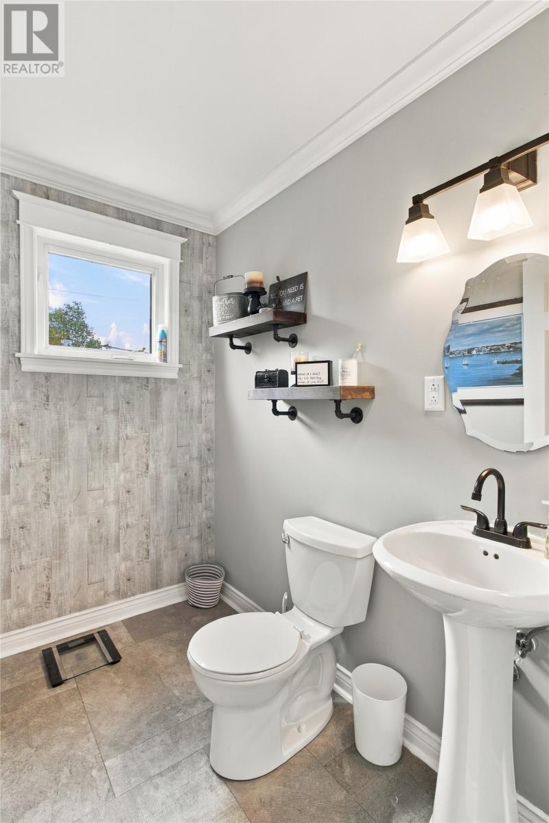 28 Courtney Street, St. John's — photo 13