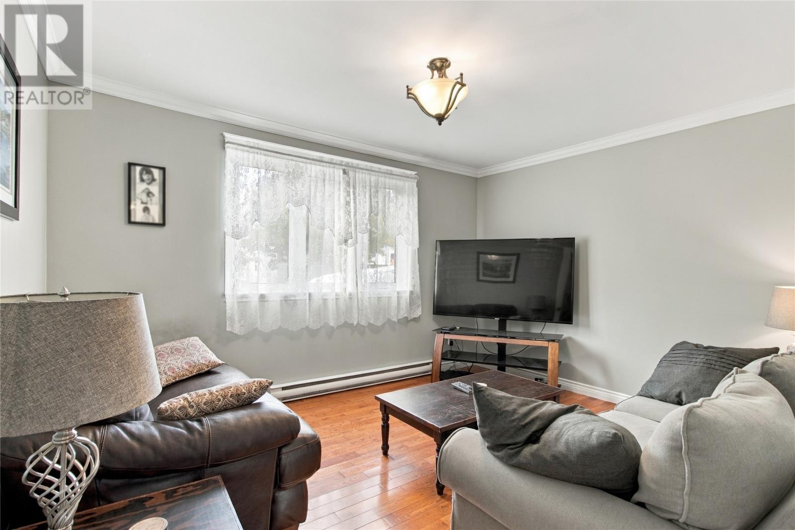 28 Courtney Street, St. John's — photo 7